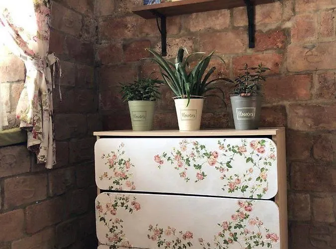 Kakukkfu Barlang-vendeghaz Lodge Noszvaj